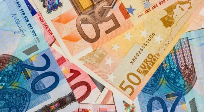 Clare Punter Scoops €50,000 Prize Bond Win